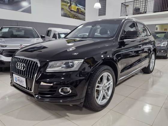 AUDI Q5 2.0 TFSI AMBIENTE 16V 225CV GASOLINA 4P AUTOMÁTICO